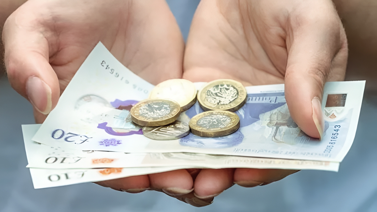 DWP £200 Christmas Bonus 2025 Full Eligibility Payment Dates & How to Claim